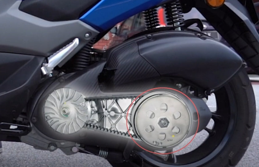 Load video: uma racing